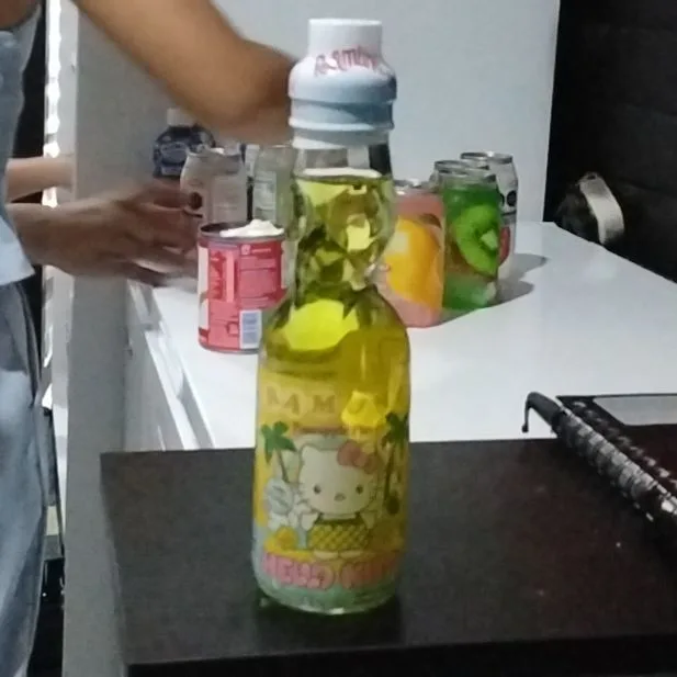 Remune hello kitty de piña